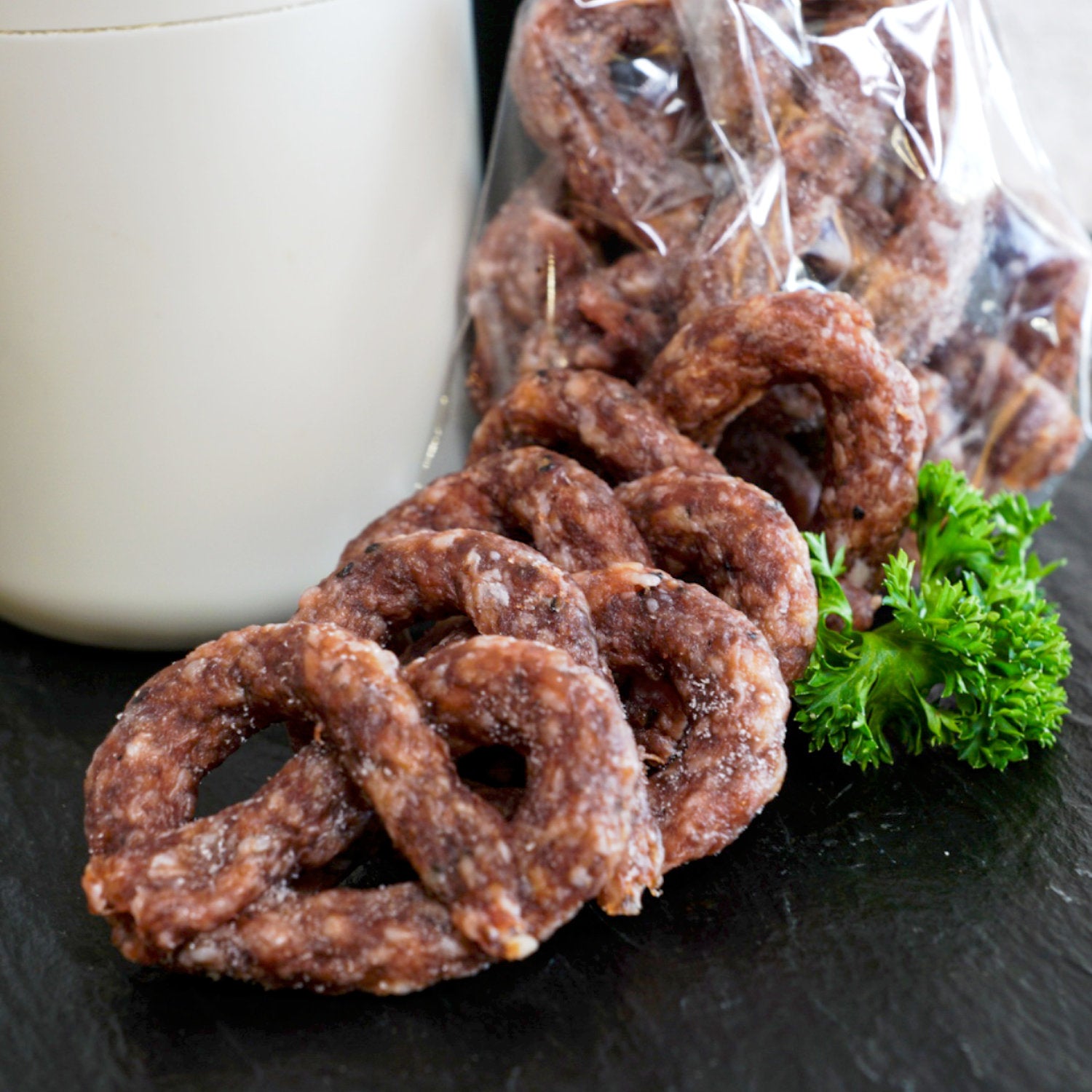 Salami-Brezeln